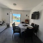 Sunny Right By The Sea *
