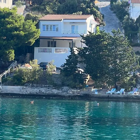 公寓 Sunny Right By The Sea