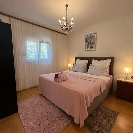 Sunny Right By The Sea 公寓 *