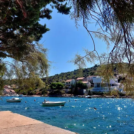 Sunny Right By The Sea 公寓 *