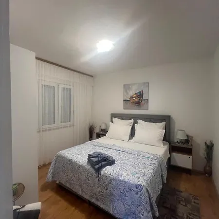 Sunny Right By The Sea Ražanj