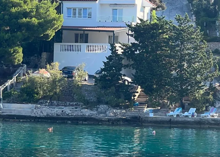 Apartament Sunny Right By The Sea