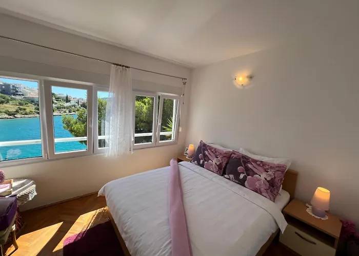 Sunny Right By The Sea Appartamento