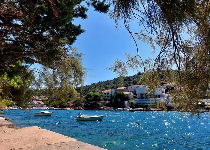 Sunny Right By The Sea 아파트 *